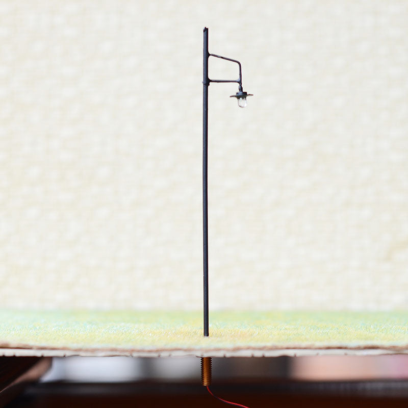 HO scale street lights ( LEDs made )