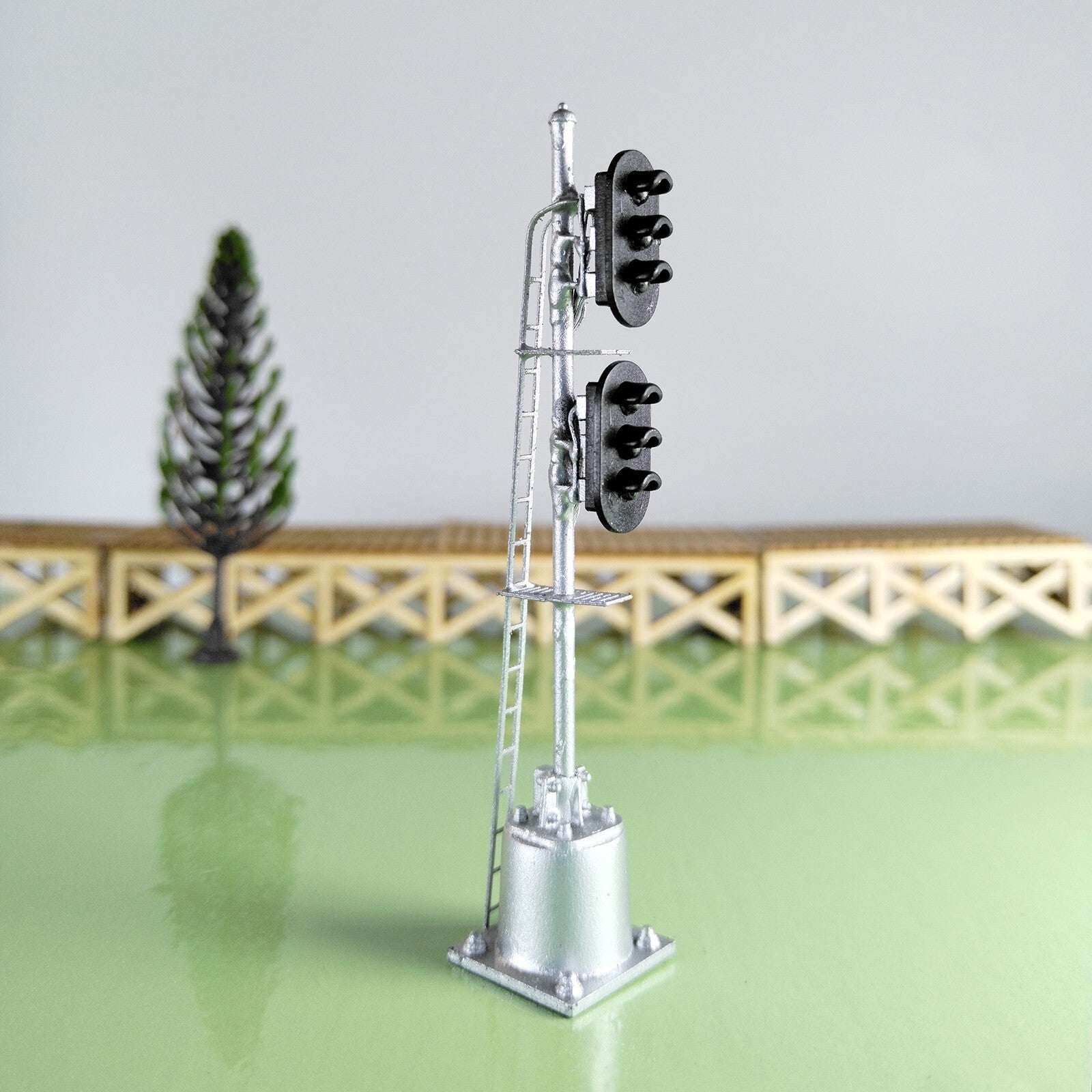 1 x HO scale model railroad 2 heads 3 + 3 aspects block signal LED made #K33Sp