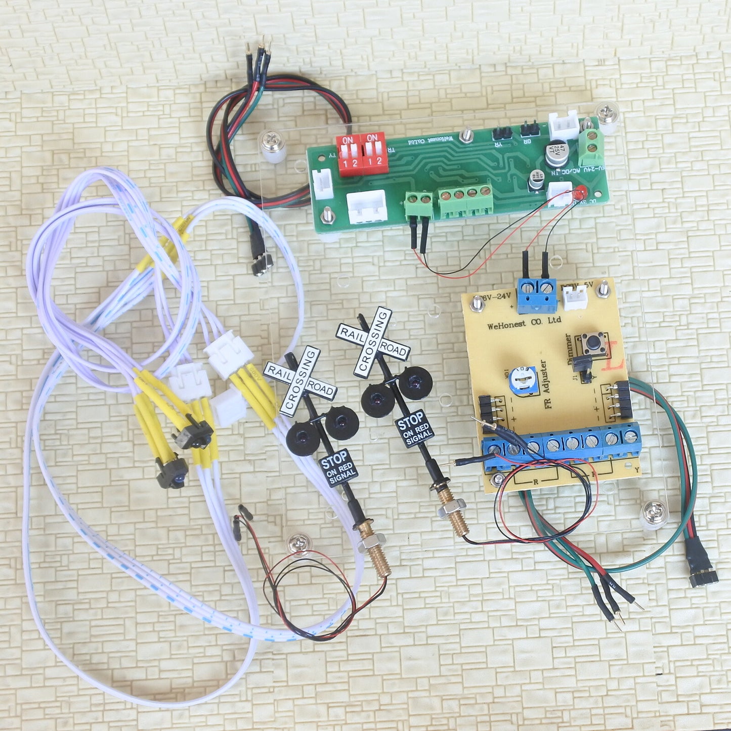 1 set grade crossing signal + automatic controller by train detector auto flash
