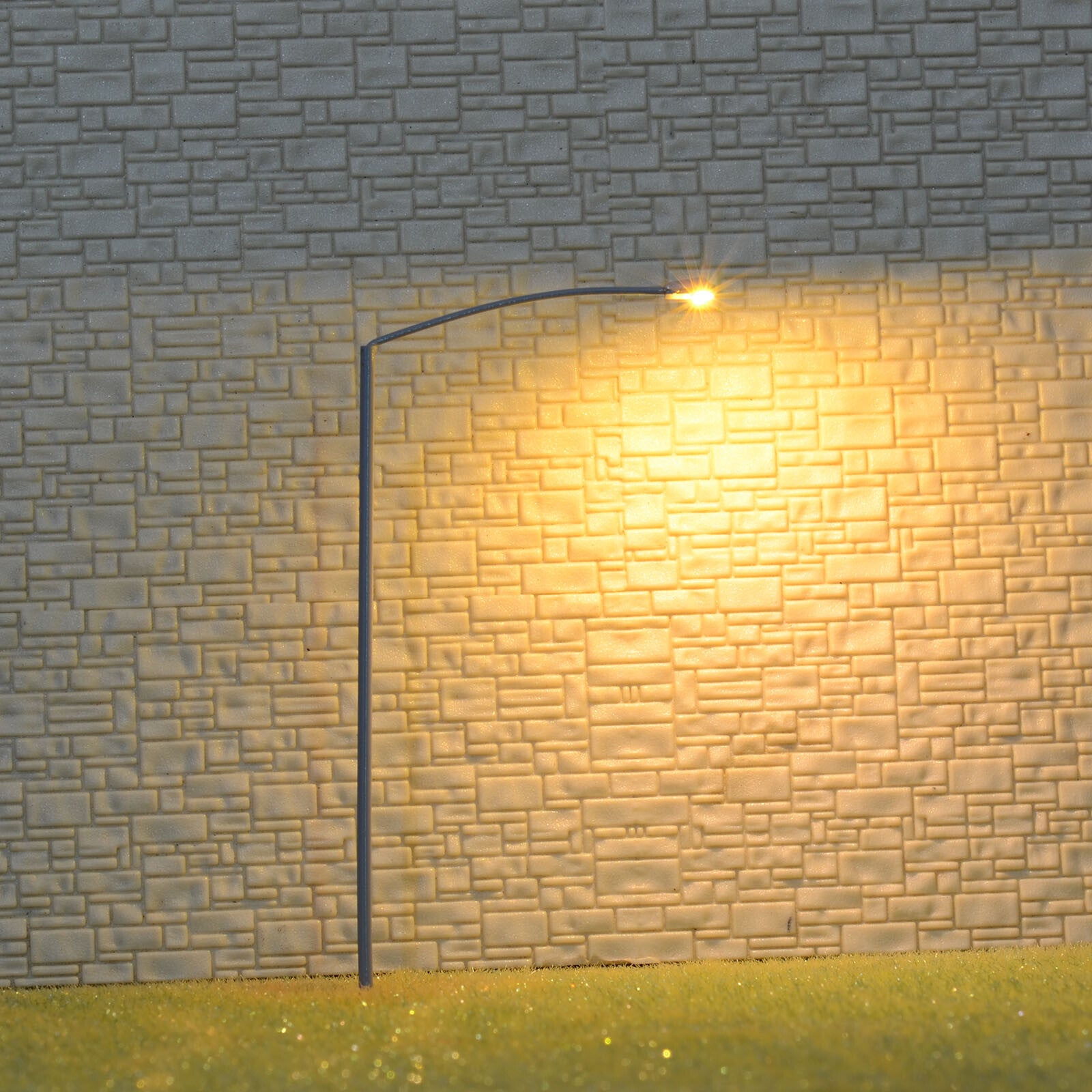 5 x HO scale LED street lights model train railroad station lamp posts #SL003GR