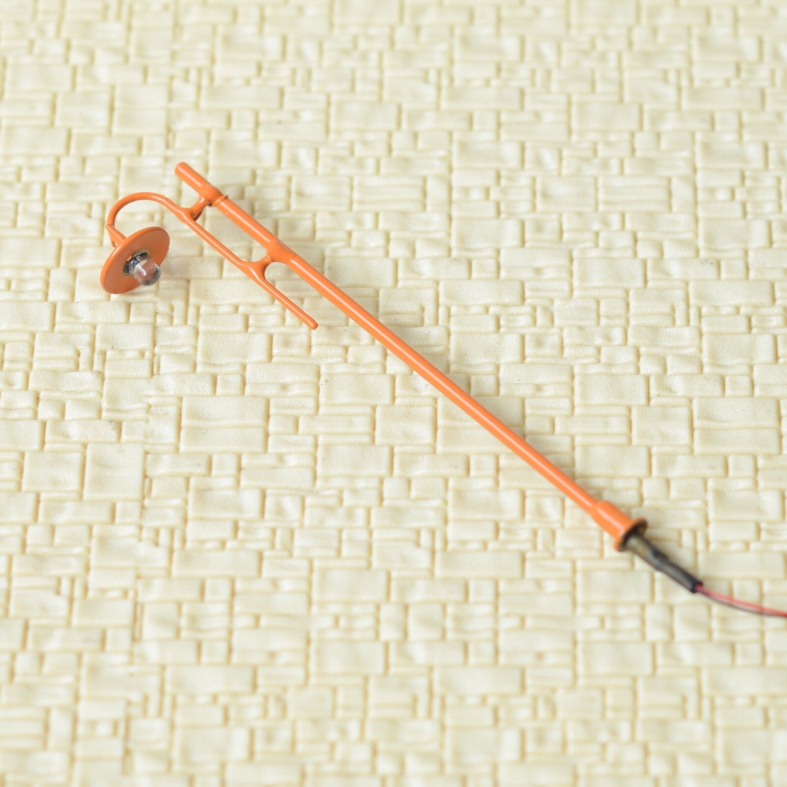 5 x OO / HO Scale street lights model lamp post LED made + 12V resistors #316A