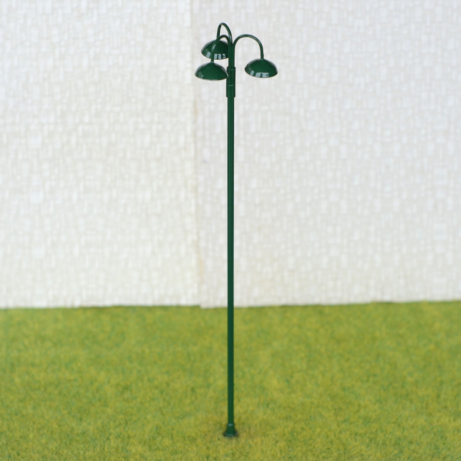4 x O Scale LED yard light Model train Railroad street station lamp post #703BG