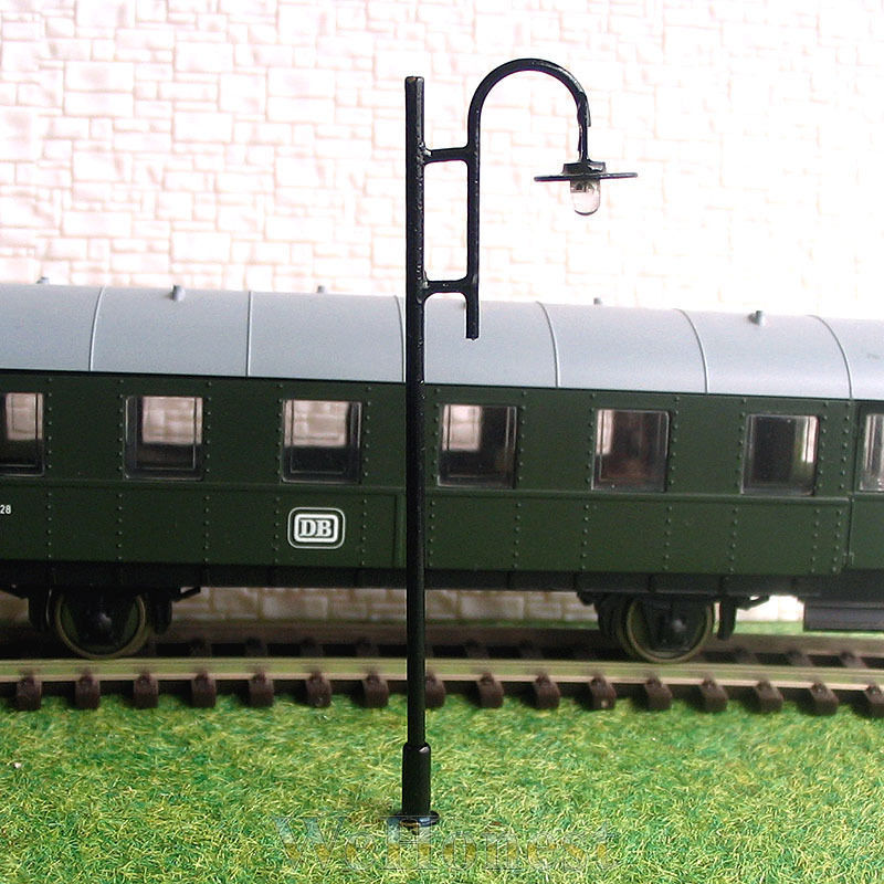 On Sale 5 x OO / HO scale Model train Lamp posts Led street light Lamps #B316HO