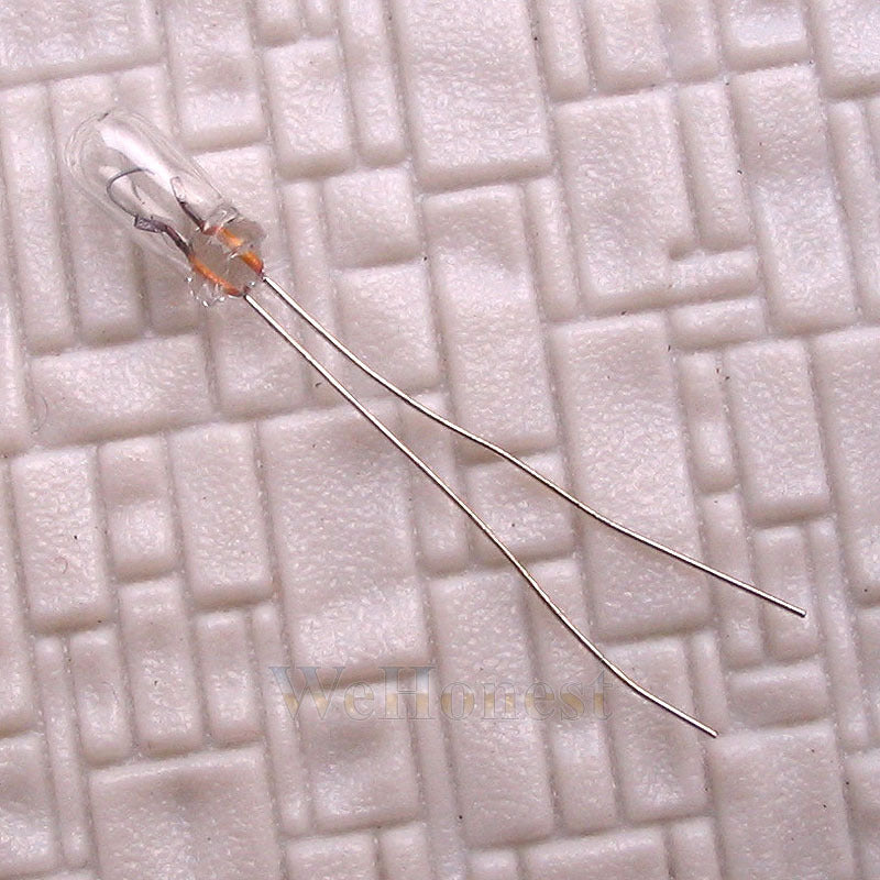 Grain of Wheat = 100 pcs 3mm Clear 12V Mini Bulbs