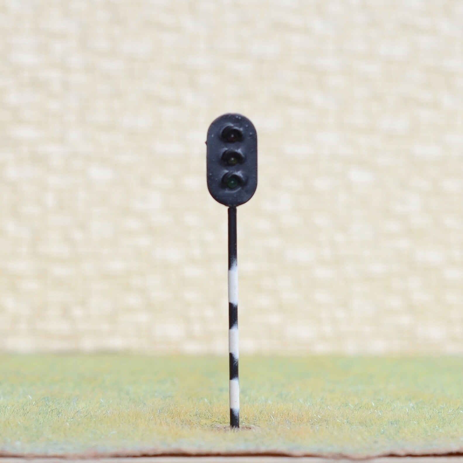 2 x traffic signal LED pedestrian light HO scale model railroad zebra pole #TZ3
