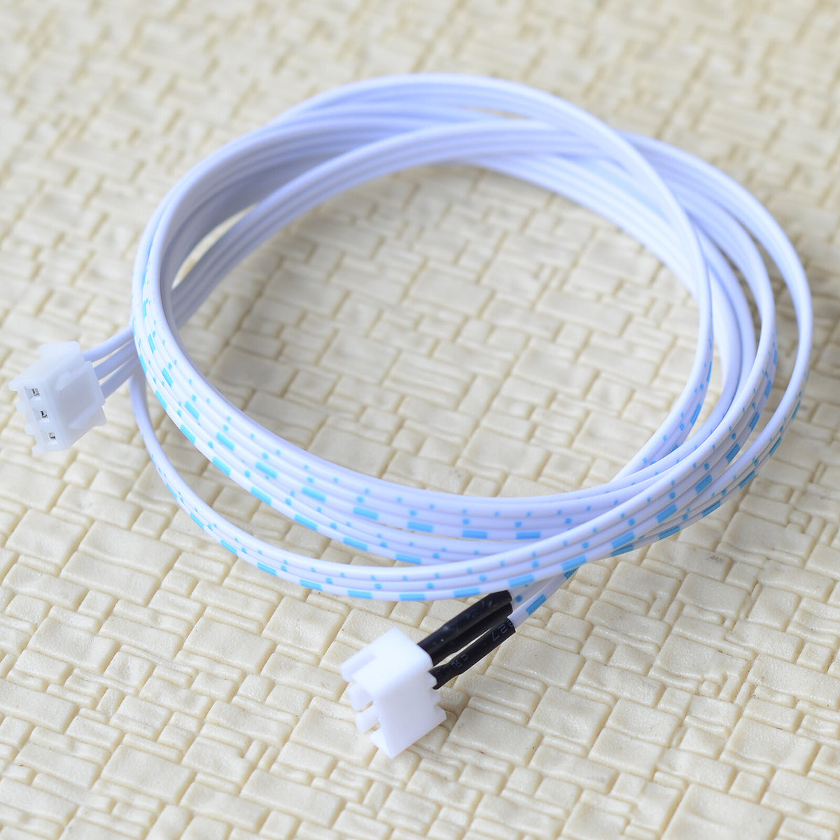 1 x extending wire 1m with connector Master Board signal controller IR