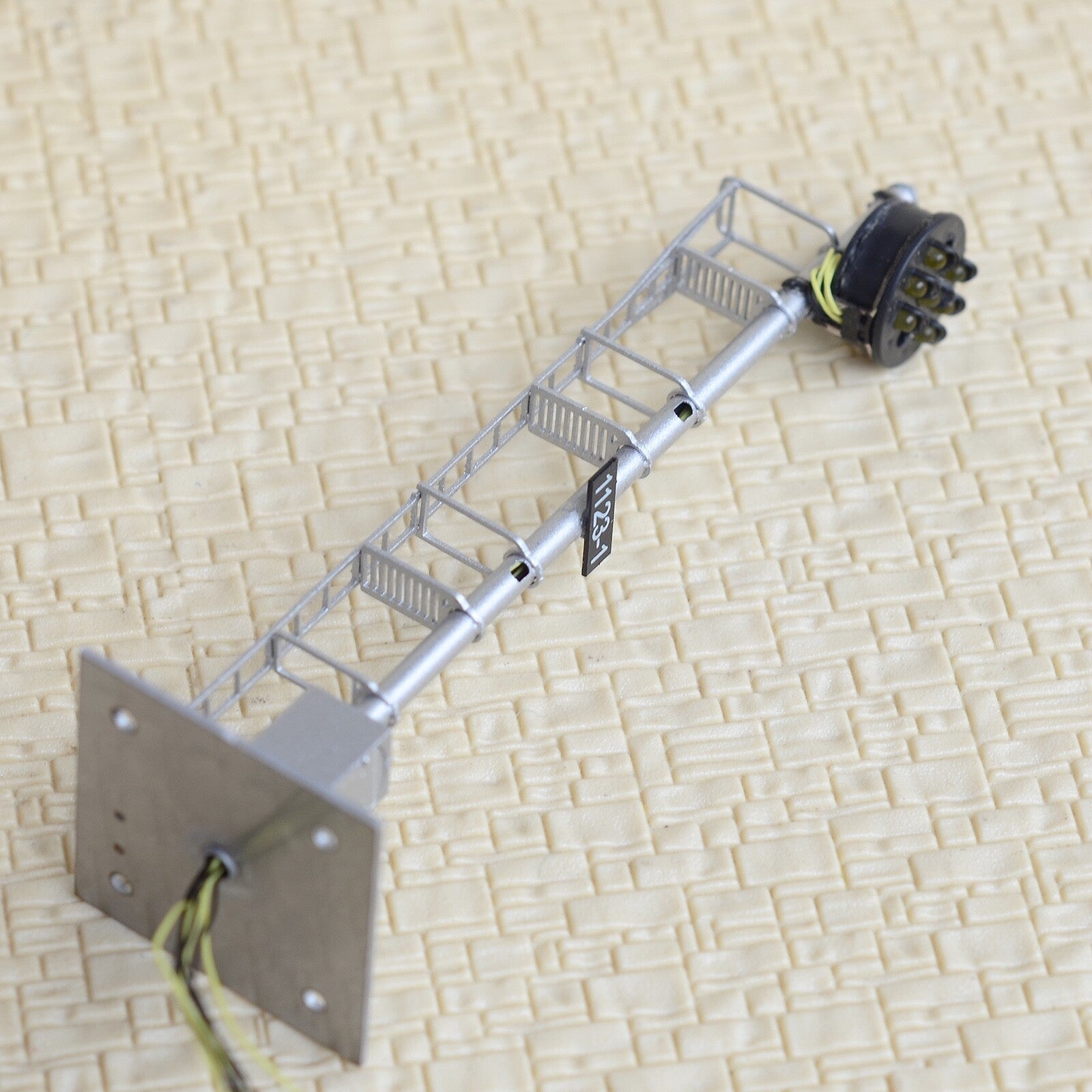 1 x HO scale model railroad CPL signal B&O light 3V LEDs Pennsy signal  #DY7