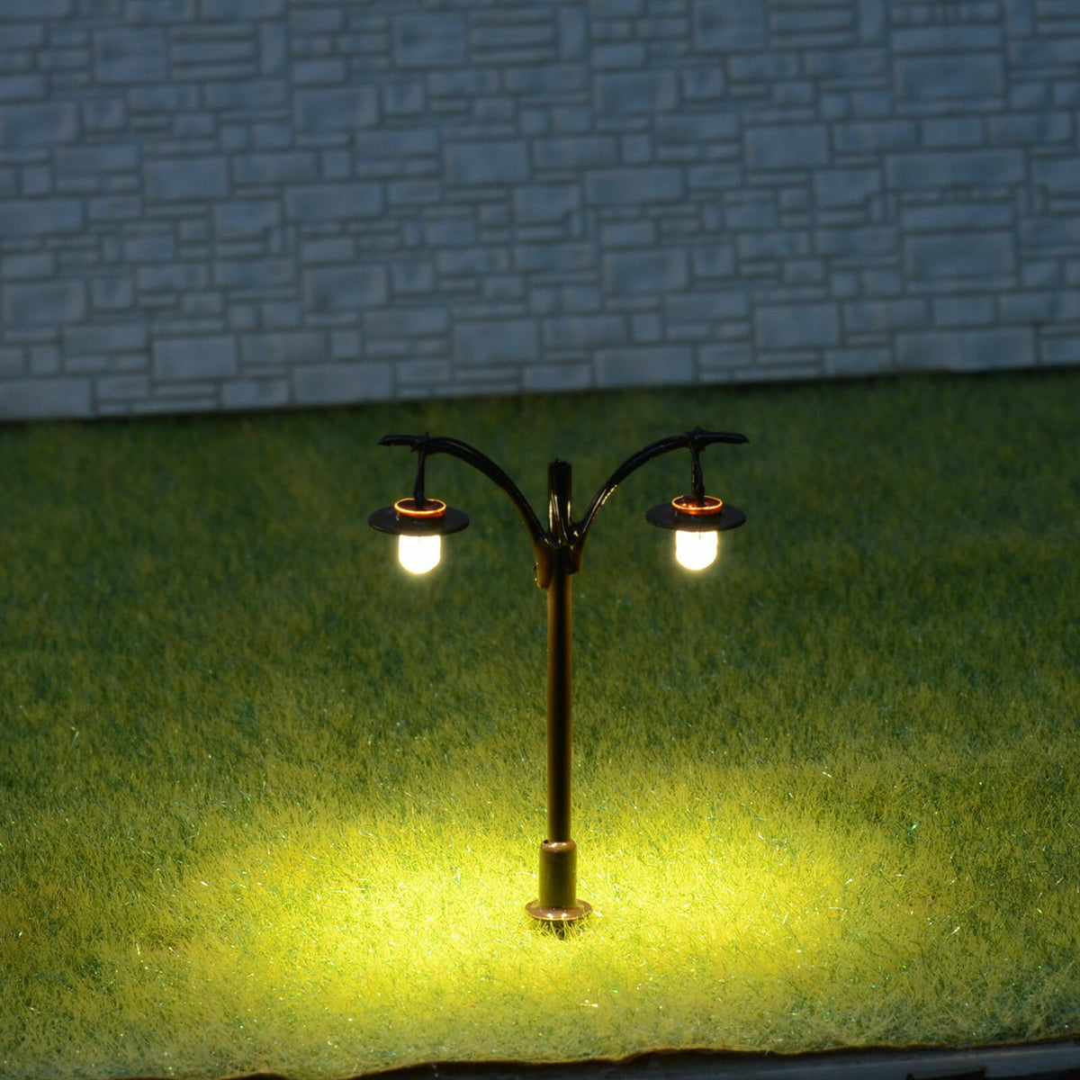 5 x N scale LED lights model train railroad street lamp post + resisto