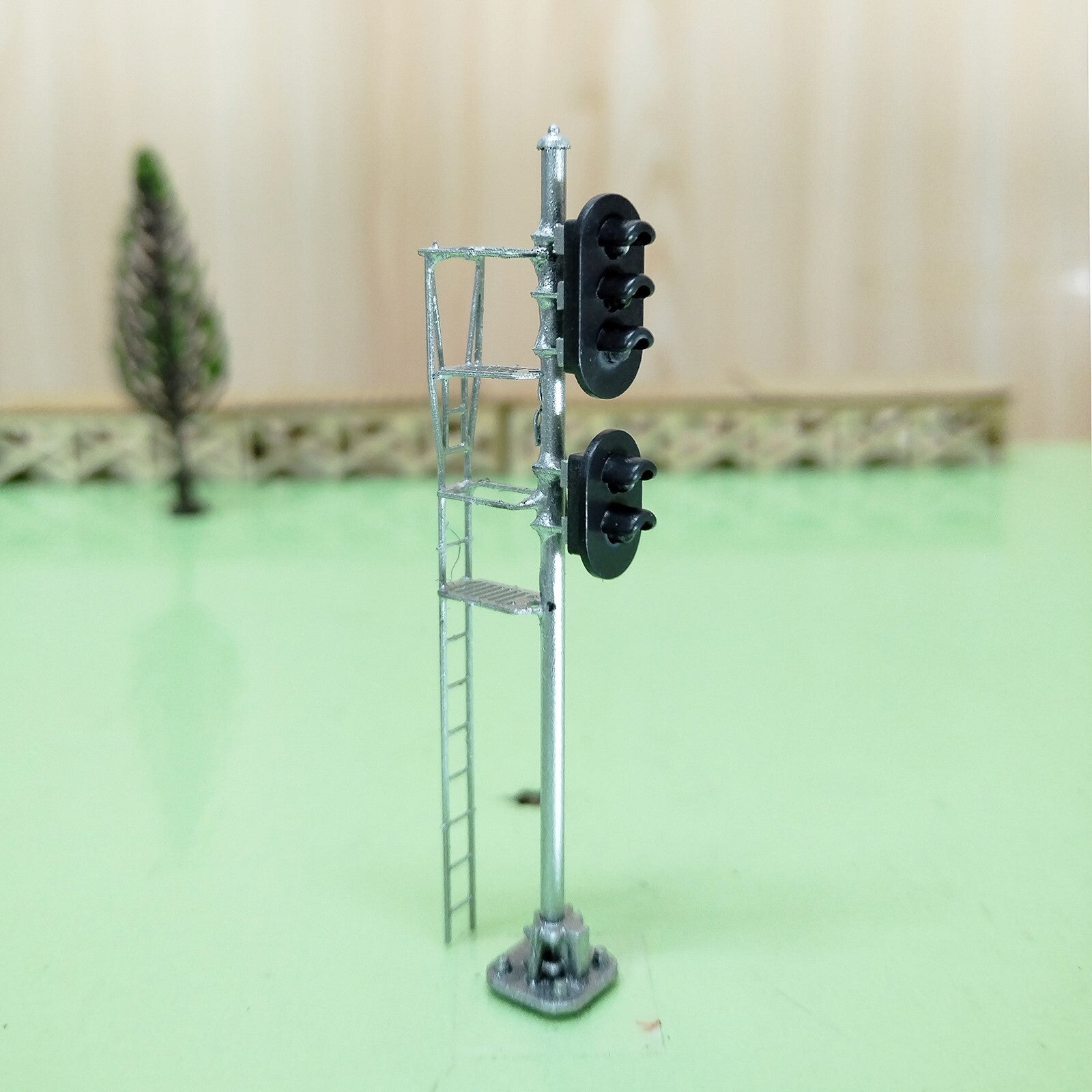 1 x HO scale model railroad 2 heads block signal LED GreenYellowRed light #K32Ky
