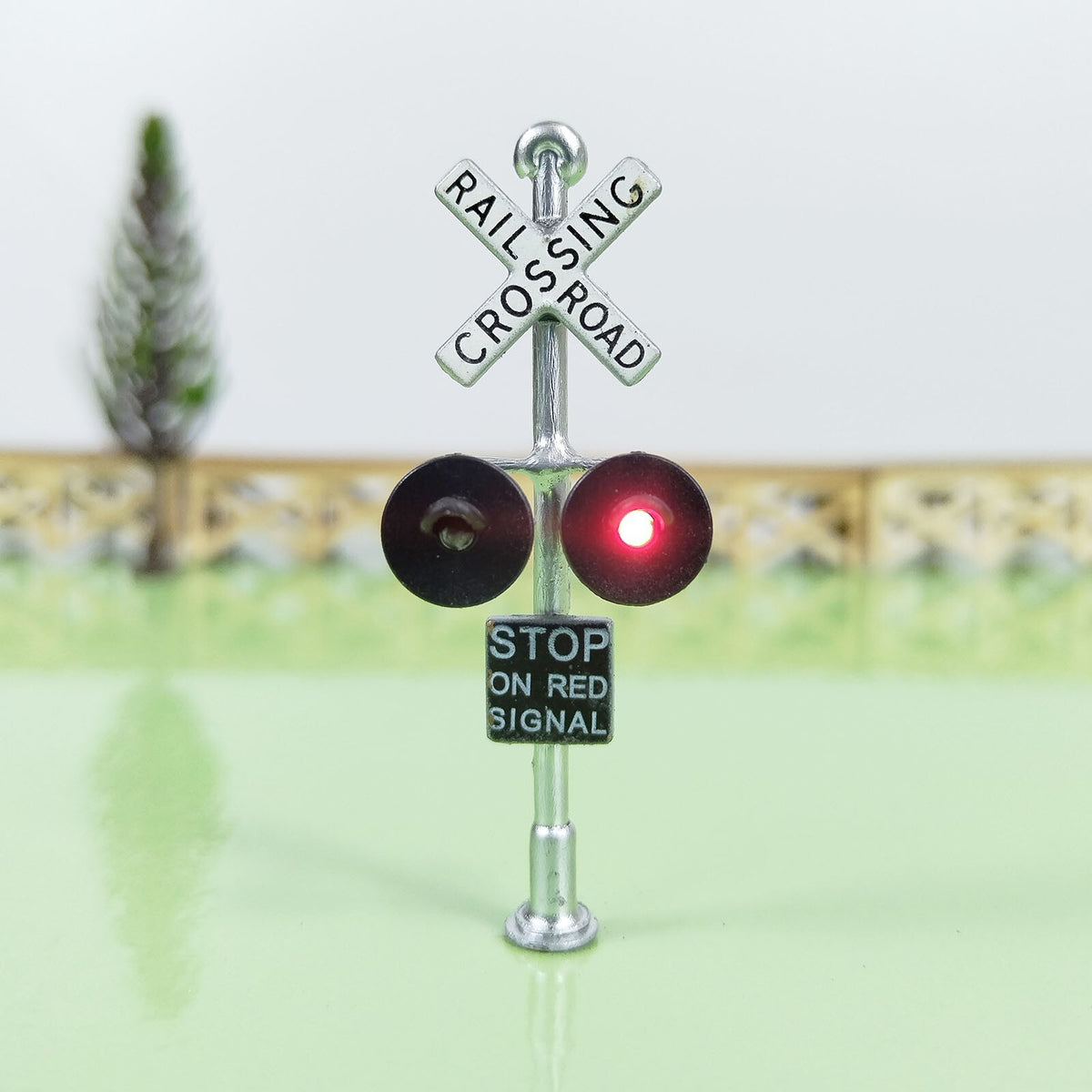 1 x HO scale railroad grade crossing signals LED made with bell sign