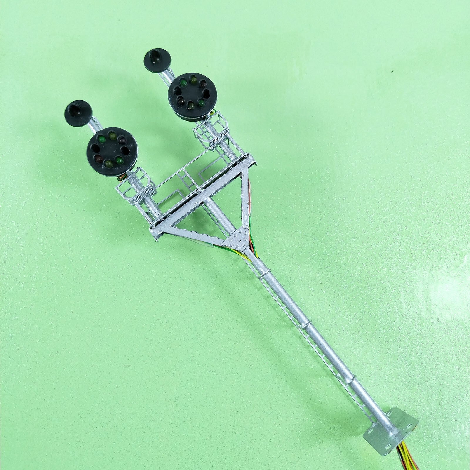 1 x HO scale model railroad tower CPL signal B&O goalpost with bracket  #LU1RU1
