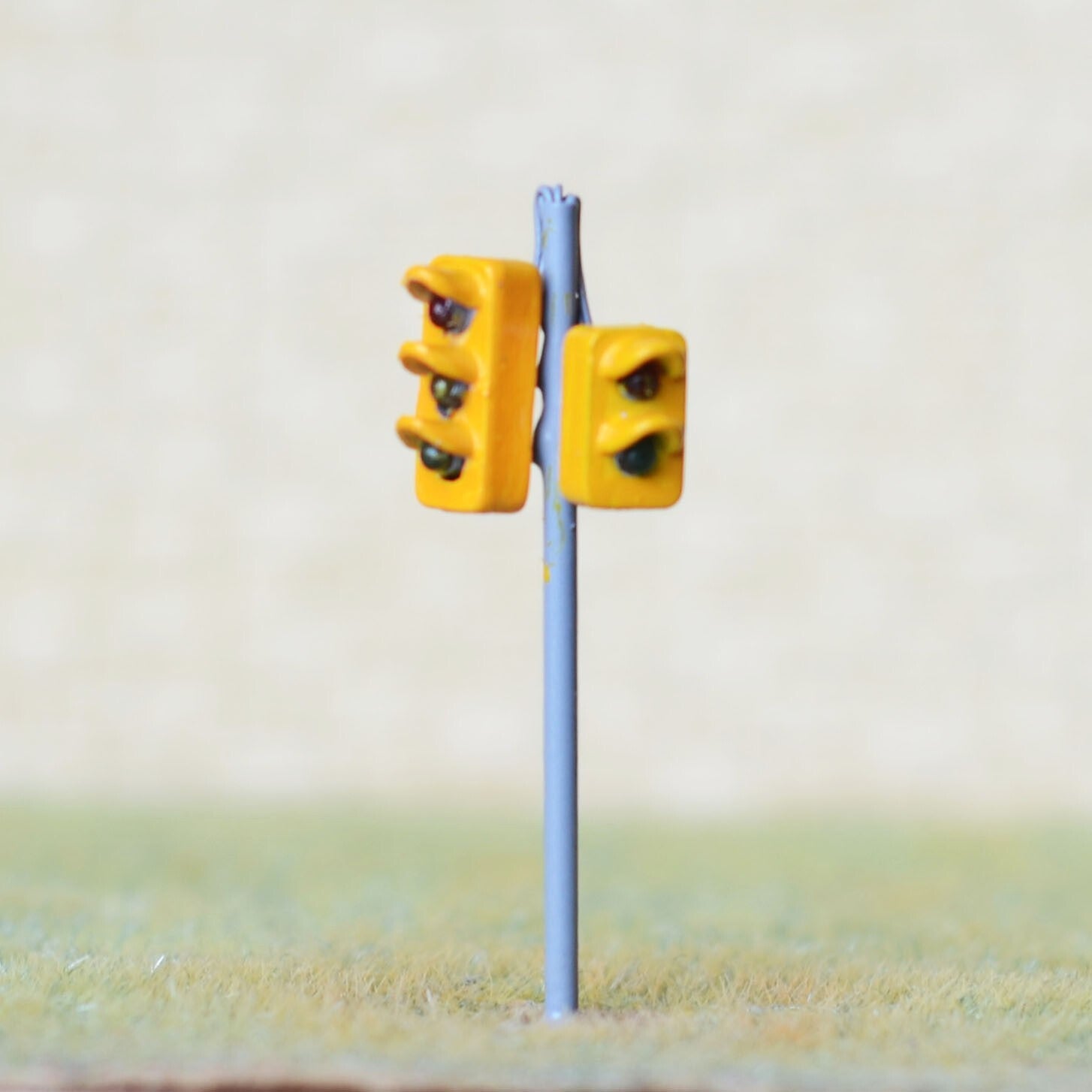 2 x traffic signal light HO OO scale model railroad crossing walk led lamp #OR32