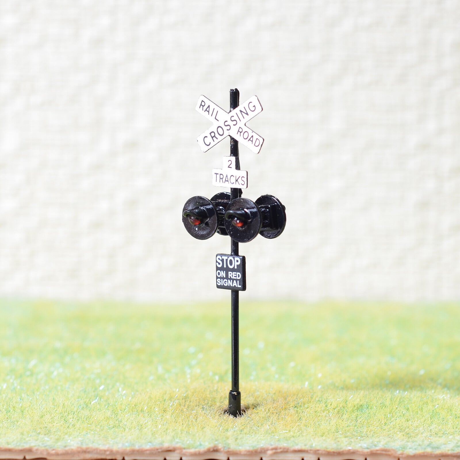1 x OO / HO scale railroad crossing signal LED made 4 target faces black #2BL4X