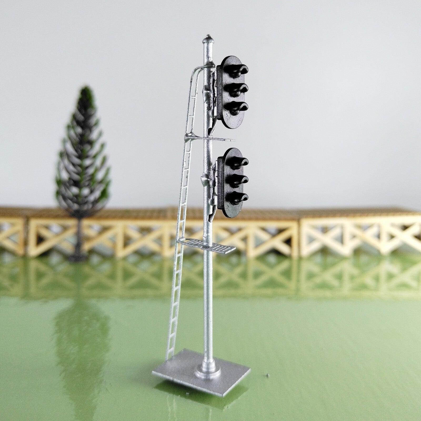1 x HO scale model railroad 2 heads 3 + 3 aspects block signal LED made #K33Sr