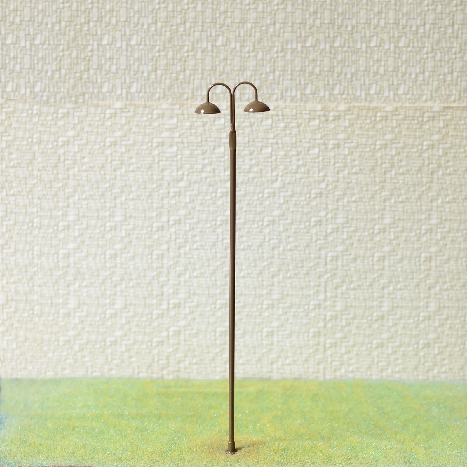 4 x O Scale LED yard light Model train Railroad street station lamp post #702BR