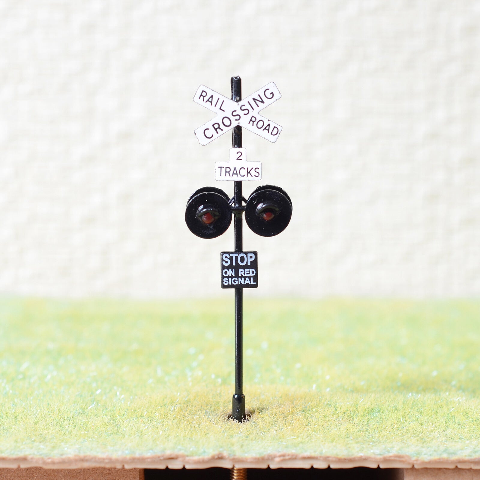 1 x OO / HO scale railroad crossing signal LED made 4 target faces black #2BL4X