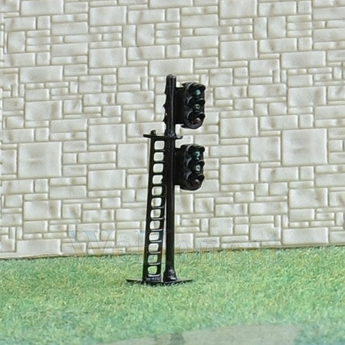 N scale signals
