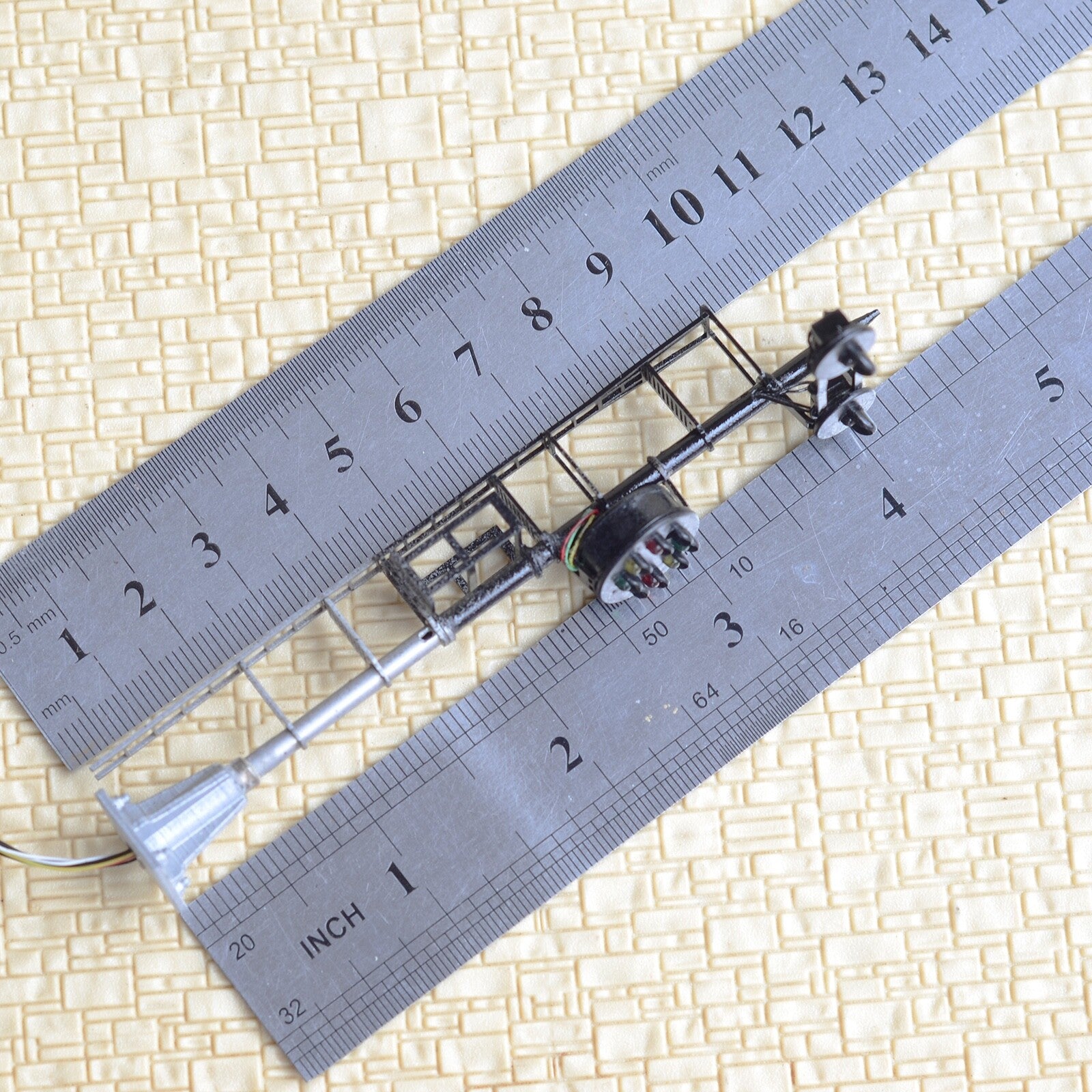 1 x HO scale model railroad CPL signal B&O light 3V LEDs made fine metal  #DU2