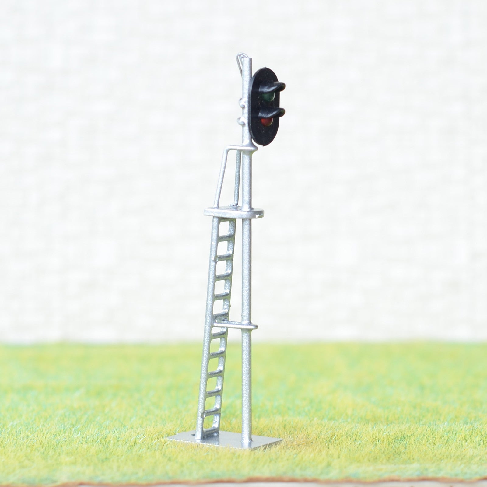 Sale 1 x HO / OO Scale Model Train Block Signals Railroad LED Light Silver #S2LH