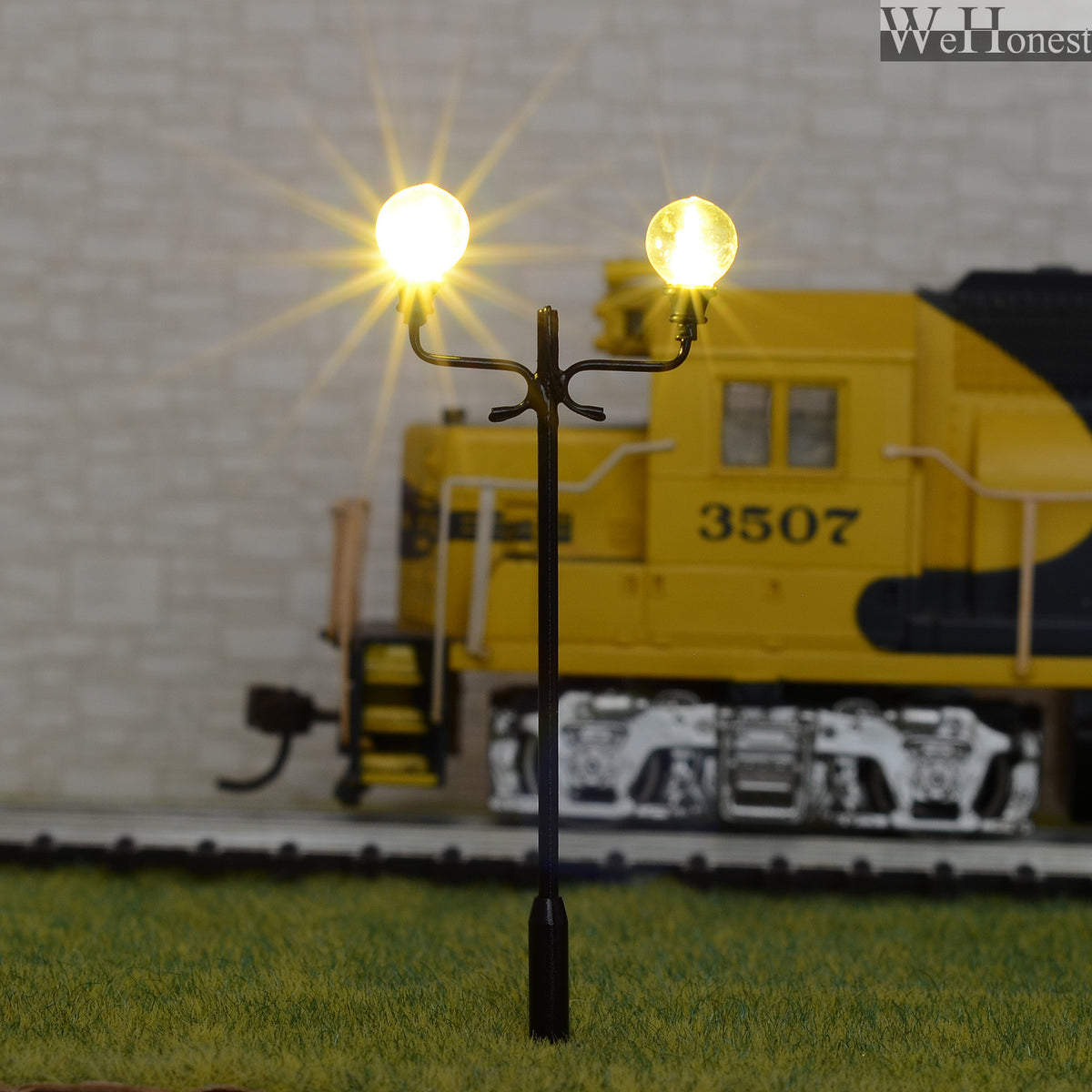 5 x Model Railway Train Lamp Post Street Lights HO OO Scale LEDs +Resi