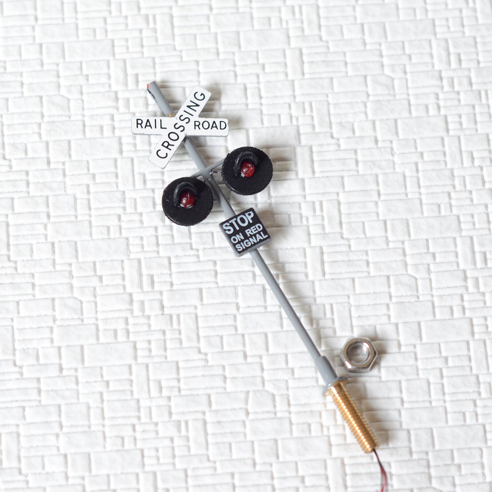 1 x OO Scale railroad grade crossing signals LEDs made 2 target faces Gray #X 