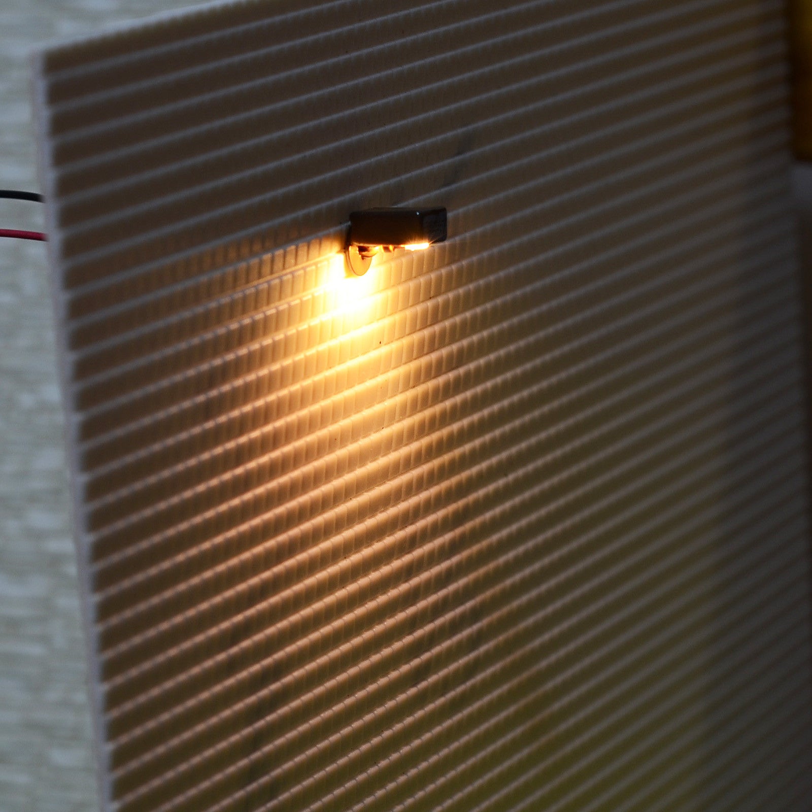 5 x OO / HO scale street bracket light model wall Lamp posts LED build