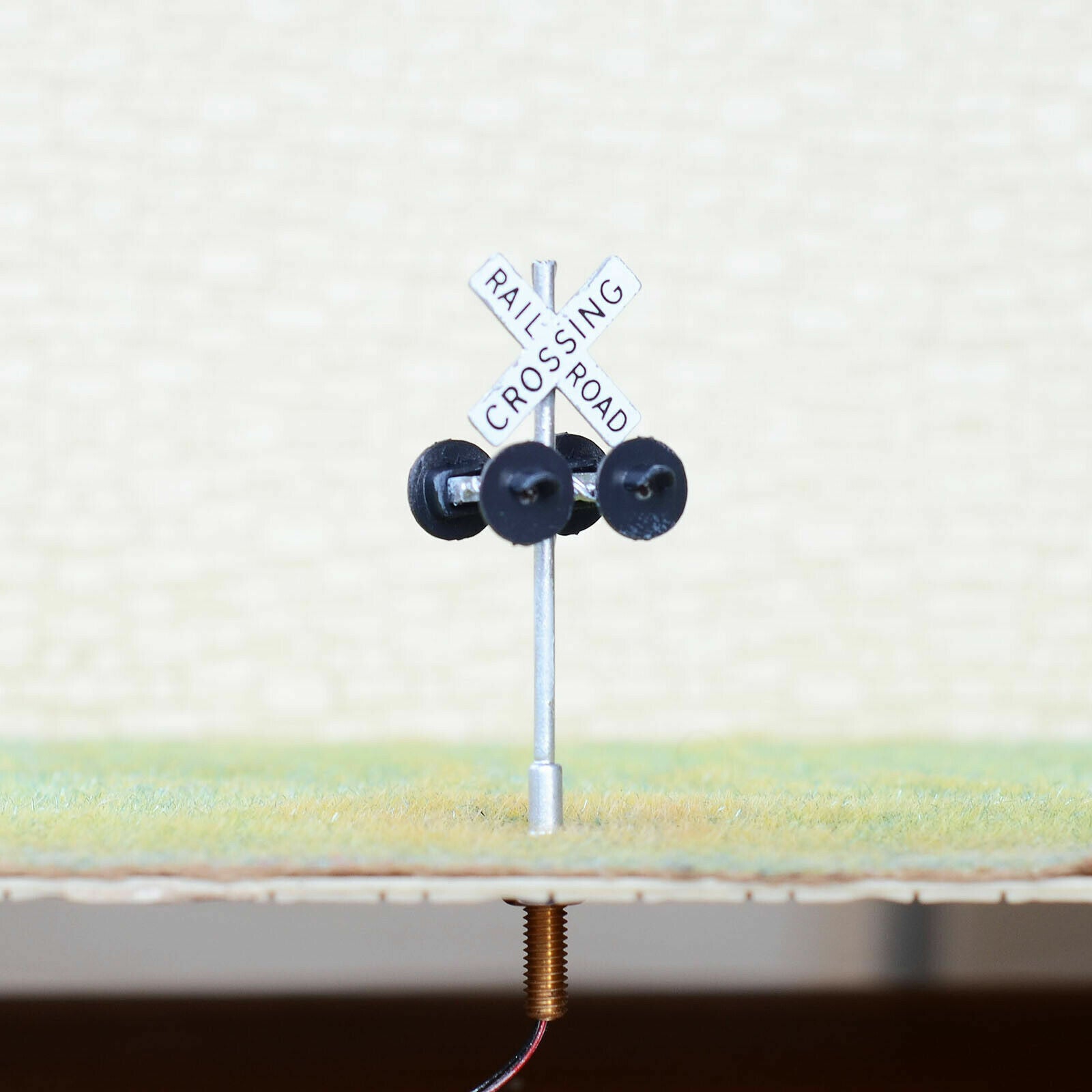 Backing Signal 4 x HO scale model railroad grade crossing signals LEDs made 4 targets